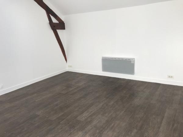 À vendre à ORSAY (91400), ensemble immobiliers.