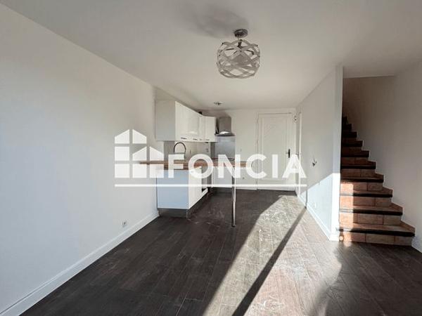 Location Maison 2 pièces 43.3 m² - Rue du Hameau des Oliviers N° 77 Bormes Les Mimosas 83230