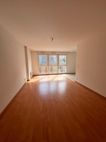 A LOUER - Appartement de type 2 secteur Bichon proche du CHU