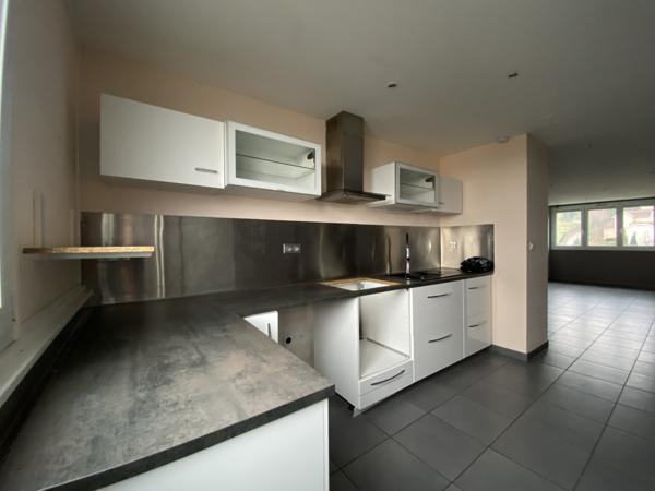 Saint-Étienne (42100) Appartement T4 de 93m² rénové - La Métare