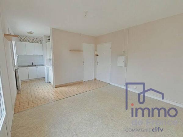 Appartement 1 pièce                                        - 43700 Brives-Charensac Réf : 2844-CIFVFOREZVELAY