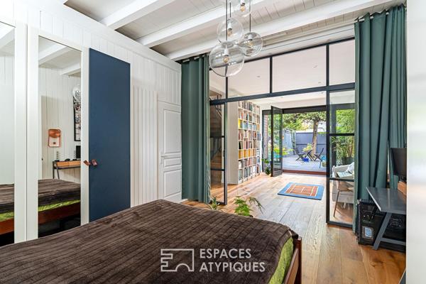 Maison d’architecte en bois d’Inspiration californienne au coeur de la Petite Garenne