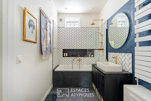Maison d’architecte en bois d’Inspiration californienne au coeur de la Petite Garenne