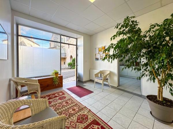 Maison à vendre à Montcuq-en-Quercy-Blanc (46800) - Lot