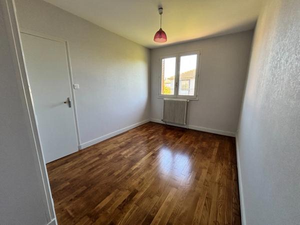 Maison à vendre 4 pièces-3 chambres-terrain-SAINT REMY (71)