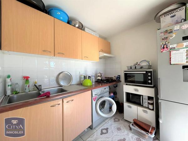 Appartement à louer 3 pièces 67.25m² Montauban (82000)