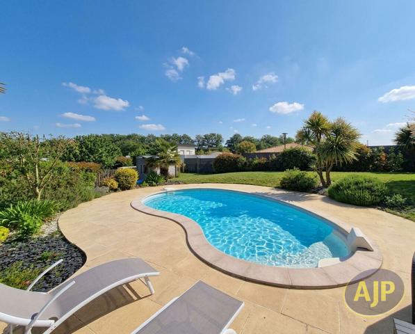 Vente maison Montaigu : 345 000 € - AJP Immobilier Montaigu
