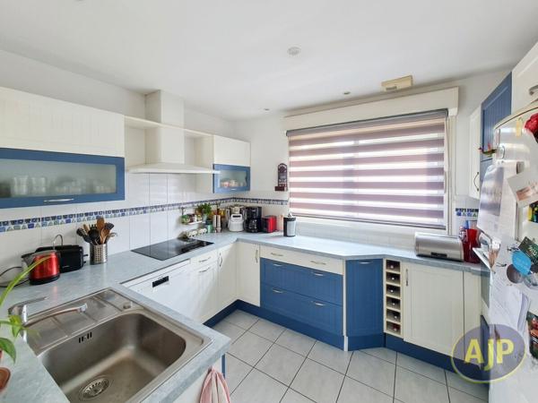 Vente maison Montaigu : 345 000 € - AJP Immobilier Montaigu