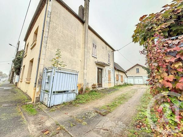 Maison à vendre  6 pièces - 153,05 m2 VARENNES SUR ALLIER - 03