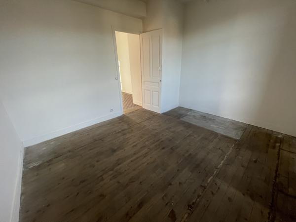 Saint-Étienne (42000) Maison de 150M2 avec Terrain de 445M2