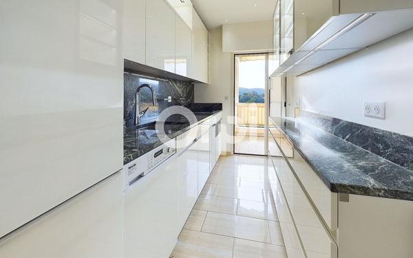 Appartement à vendre    3 pièces • 78,21 m2 Mandelieu-la-Napoule