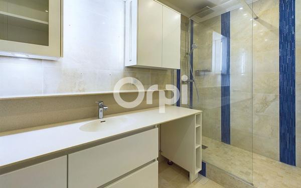 Appartement à vendre    3 pièces • 78,21 m2 Mandelieu-la-Napoule