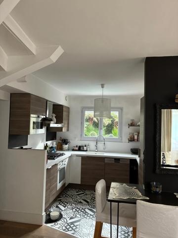 Maison à vendre 7 pièces LA ROCHELLE (17)