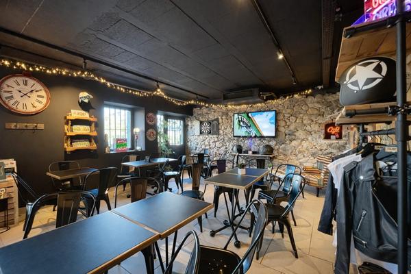 Local commercial avec belle visibilité - Grand Annecy