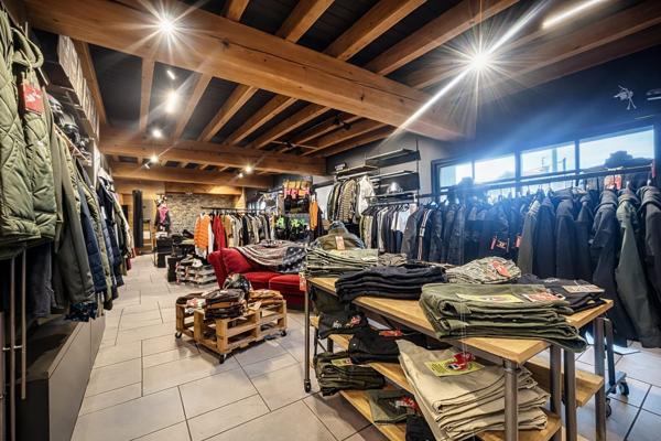 Local commercial avec belle visibilité - Grand Annecy