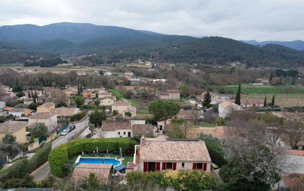 Exclusivité, Auriol, Moulin de Redon, maison de 208 m² avec piscine