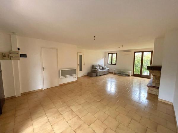 Exclusivité, Auriol, Moulin de Redon, maison de 208 m² avec piscine