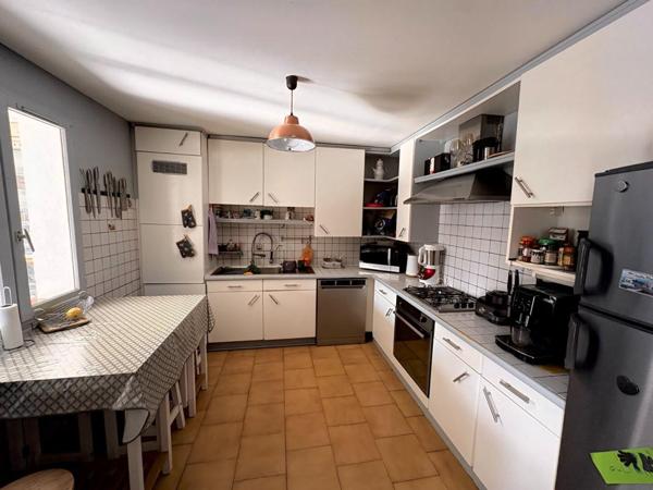 Exclusivité, Auriol, Moulin de Redon, maison de 208 m² avec piscine