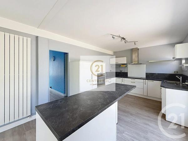Maison à vendre  7 pièces - 175 m 2   MONTGERMONT  - 35