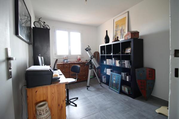 A VENDRE MARSEILLE 13013 – LA ROSE – 3 PIÈCES LUMINEUX - VUE DÉGAGÉE - PARFAIT ÉTAT - 123.000 € FAI