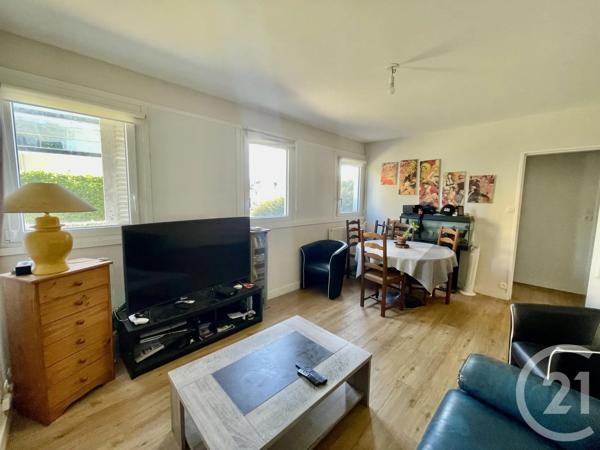 Appartement T2 à vendre  2 pièces - 54,33 m 2   VANNES  - 56