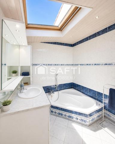 ? Villa de caractère 141 m2 avec piscine au cœur de Biscarrosse