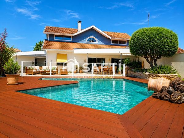 ? Villa de caractère 141 m2 avec piscine au cœur de Biscarrosse
