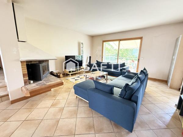 Belle maison 6 pièces - Quartier résidentiel