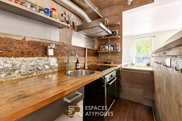 Duplex lumineux et traversant Proche Bercy