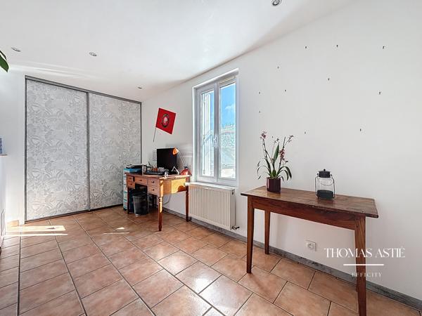 Maison 8 pièces - 197 m²