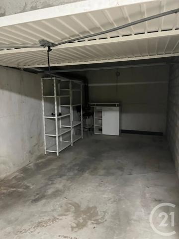 Appartement F3 à vendre  3 pièces - 48 m 2   LA CIOTAT  - 13