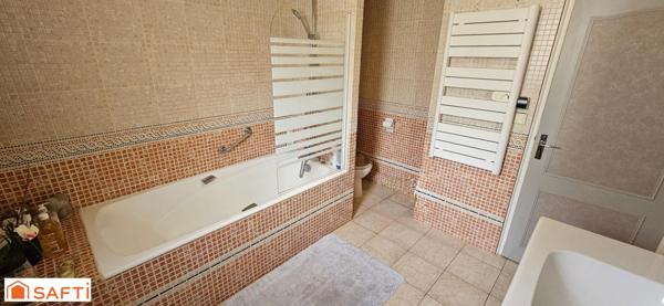 A  20 mn de Château-Thierry et proche de Dormans.