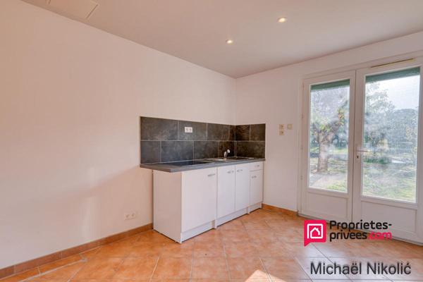 Belle Maison familiale avec dépendances Oraison centre ville