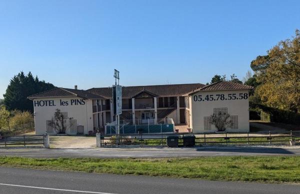 Sud Barbezieux spécial investisseur Immeuble