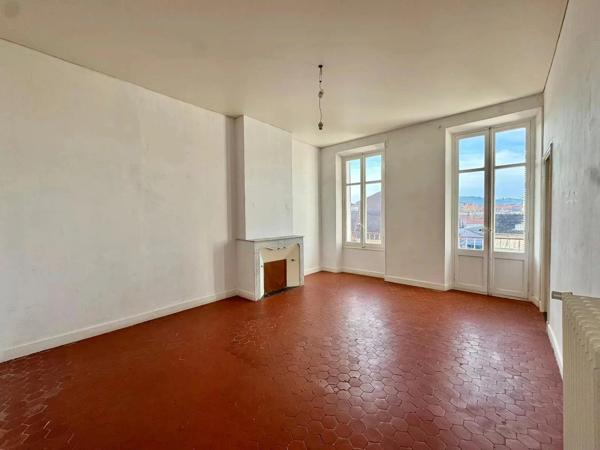 Maison de ville Haussmanienne de 470 m² avec jardin, cave et garage. - 83300 Draguignan - Réf 86351701