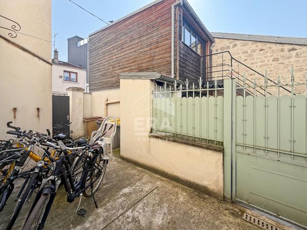 Bas-Montreuil/Vincennes  - 3 pièces fonctionnel, calme et charme de l'ancien