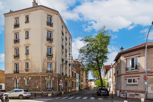 Bas-Montreuil/Vincennes  - 3 pièces fonctionnel, calme et charme de l'ancien