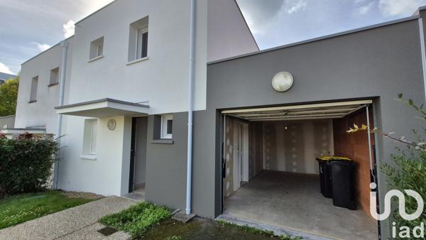 Location maison 5 pièces 93 m² Plescop