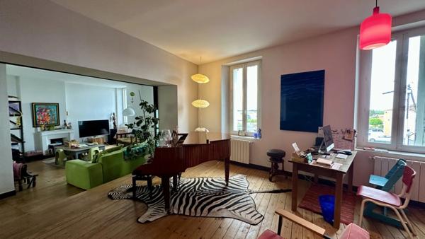 À VENDRE – BARBEZIEUX-SAINT-HILAIRE (16) – Propriété de caractère - cœur de ville