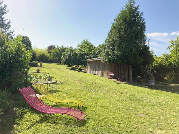 À VENDRE – BARBEZIEUX-SAINT-HILAIRE (16) – Propriété de caractère - cœur de ville
