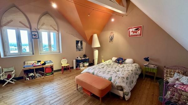 À VENDRE – BARBEZIEUX-SAINT-HILAIRE (16) – Propriété de caractère - cœur de ville