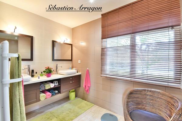 Maison à vendre 7 pièces VILLENEUVE SUR LOT (47)