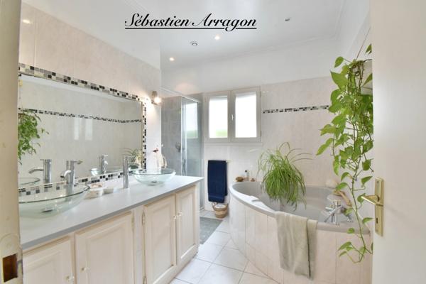 Maison à vendre 7 pièces VILLENEUVE SUR LOT (47)