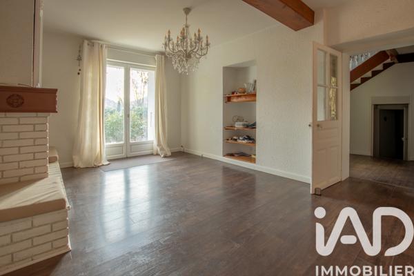 Maison à vendre 8 pièces 180 m² Chambéry