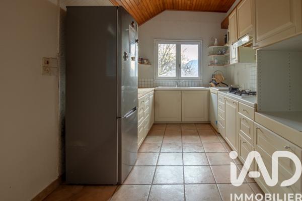 Maison à vendre 8 pièces 180 m² Chambéry