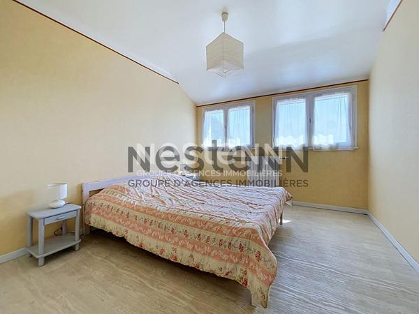 A VENDRE - Maison sur sous-sol dans le centre de Muzillac