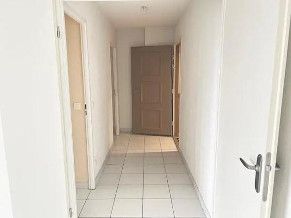 Appartement à vendre 4 pièces 77m²