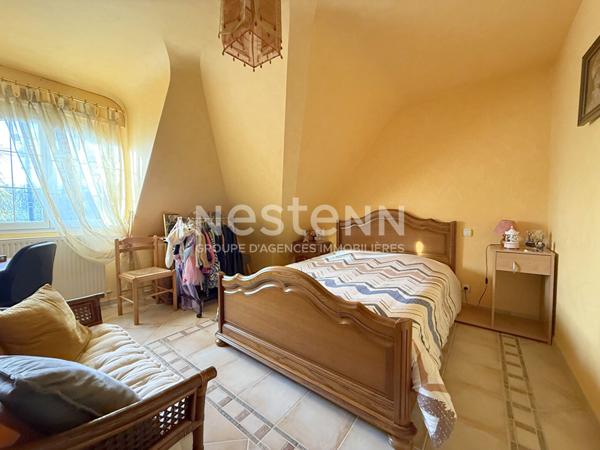 Élégante propriété de style Île-de-France au coeur de LOCMINE - 5 chambres et sous-sol complet