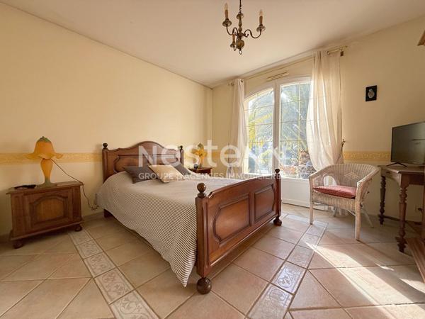 Élégante propriété de style Île-de-France au coeur de LOCMINE - 5 chambres et sous-sol complet