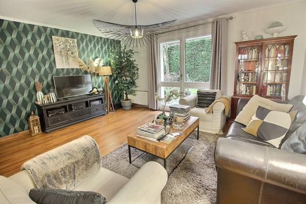 Belle maison 6 pièces 121.61 m2 THIAIS